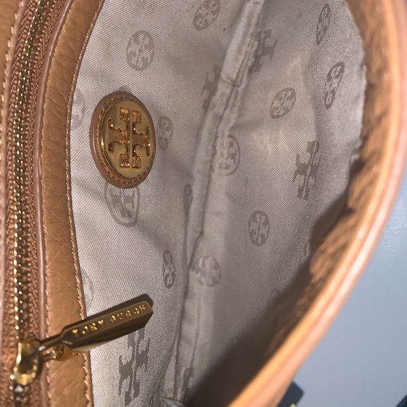 Tory Burch Crossbody - Picture 5 of 7